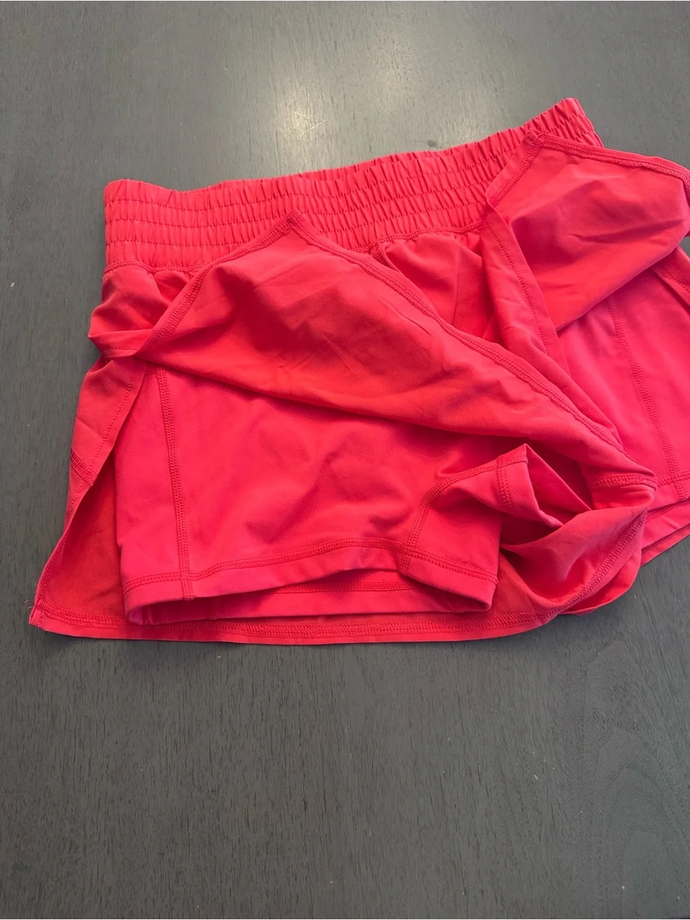 90 DEGREE by REFLEX Lightstreme Love and Flutter Running Shorts Red Size Medium